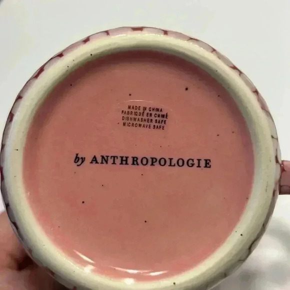 Anthropologie coffee mug cup cobra snake skin style red pink - Picture 5 of 5